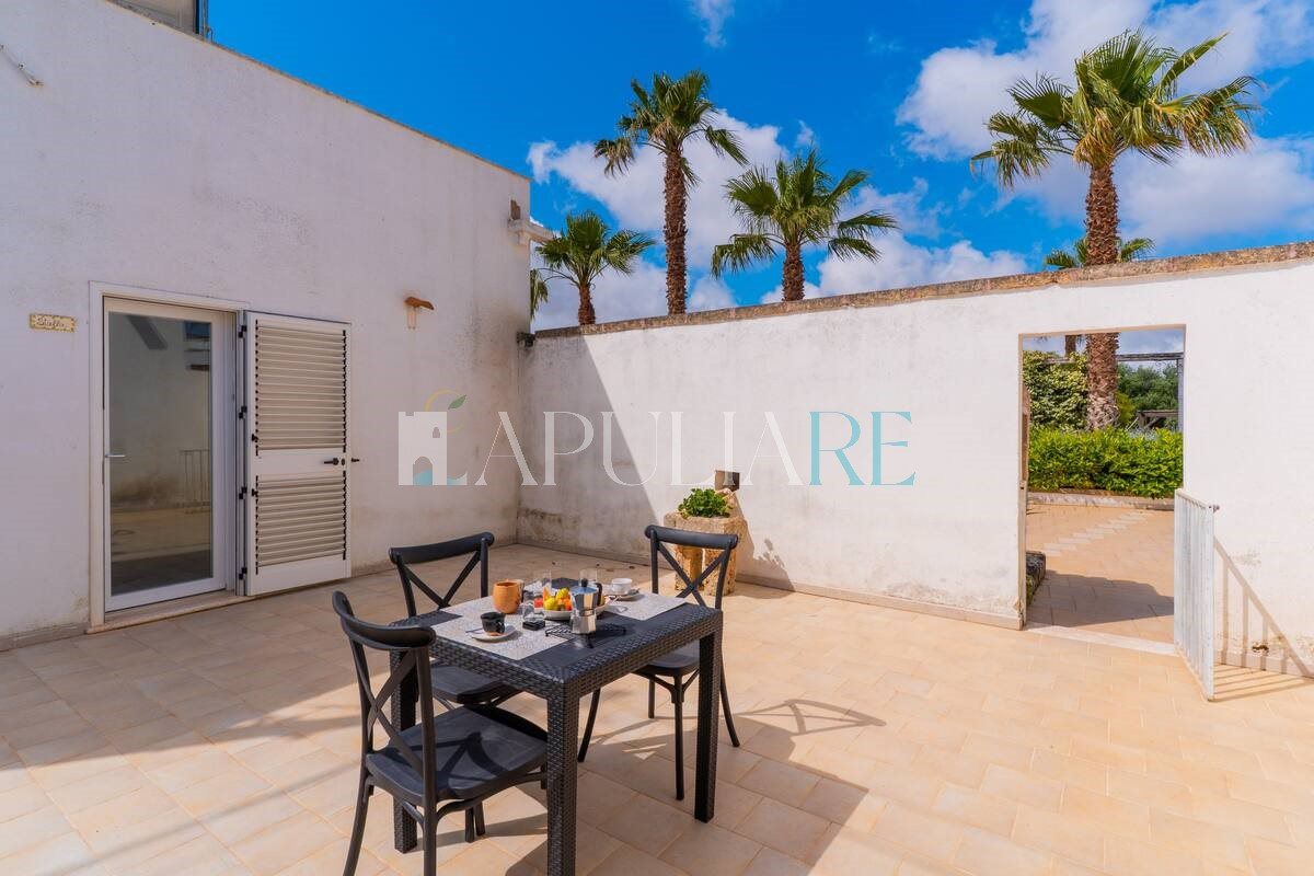 Prestige masseria with pool and private suites