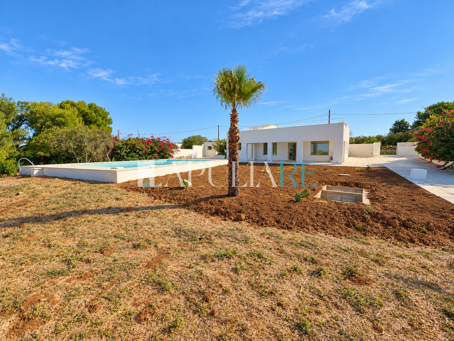 Luxury sea-view villa with pool near Leuca