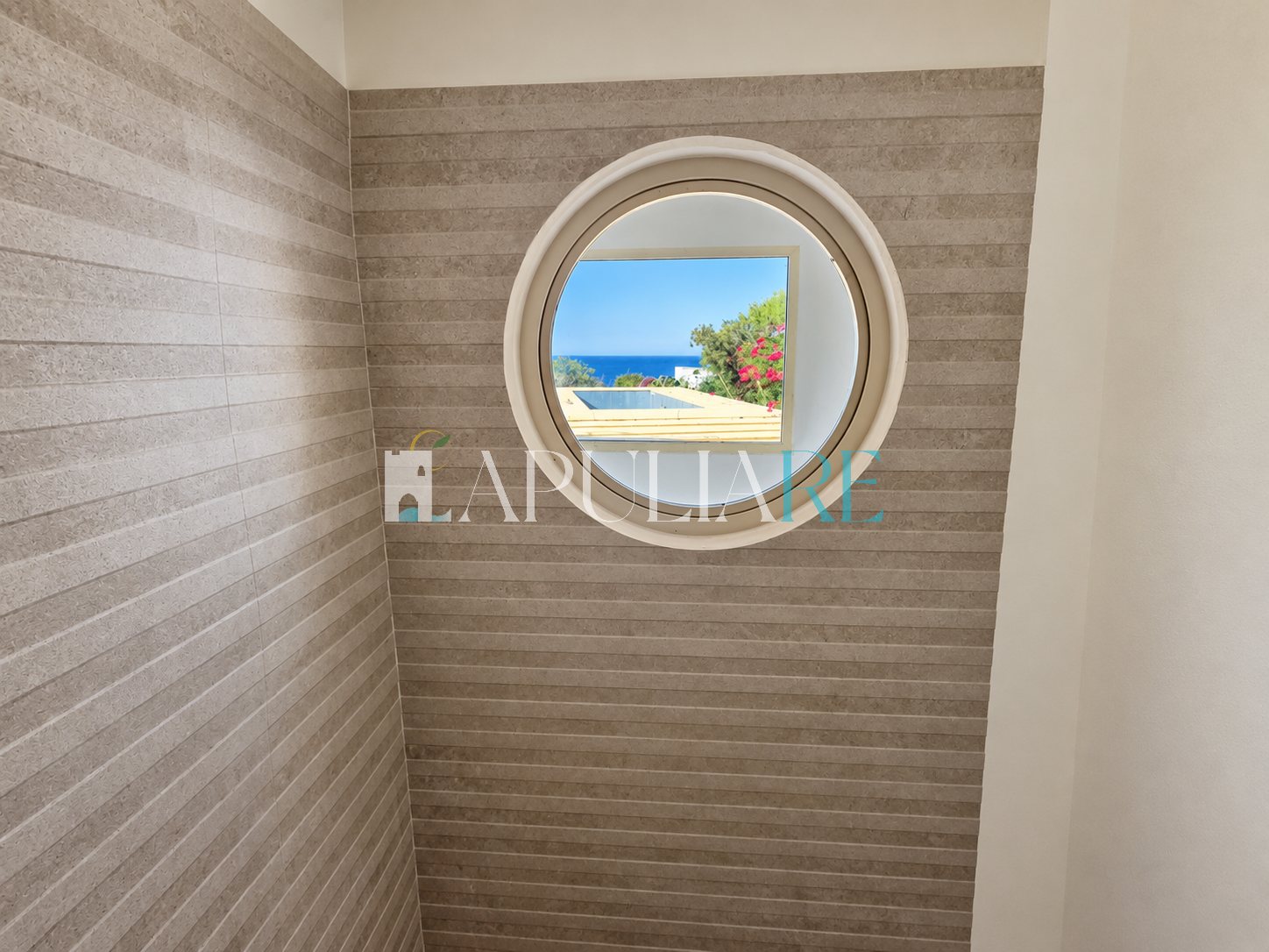Luxury sea-view villa with pool near Leuca