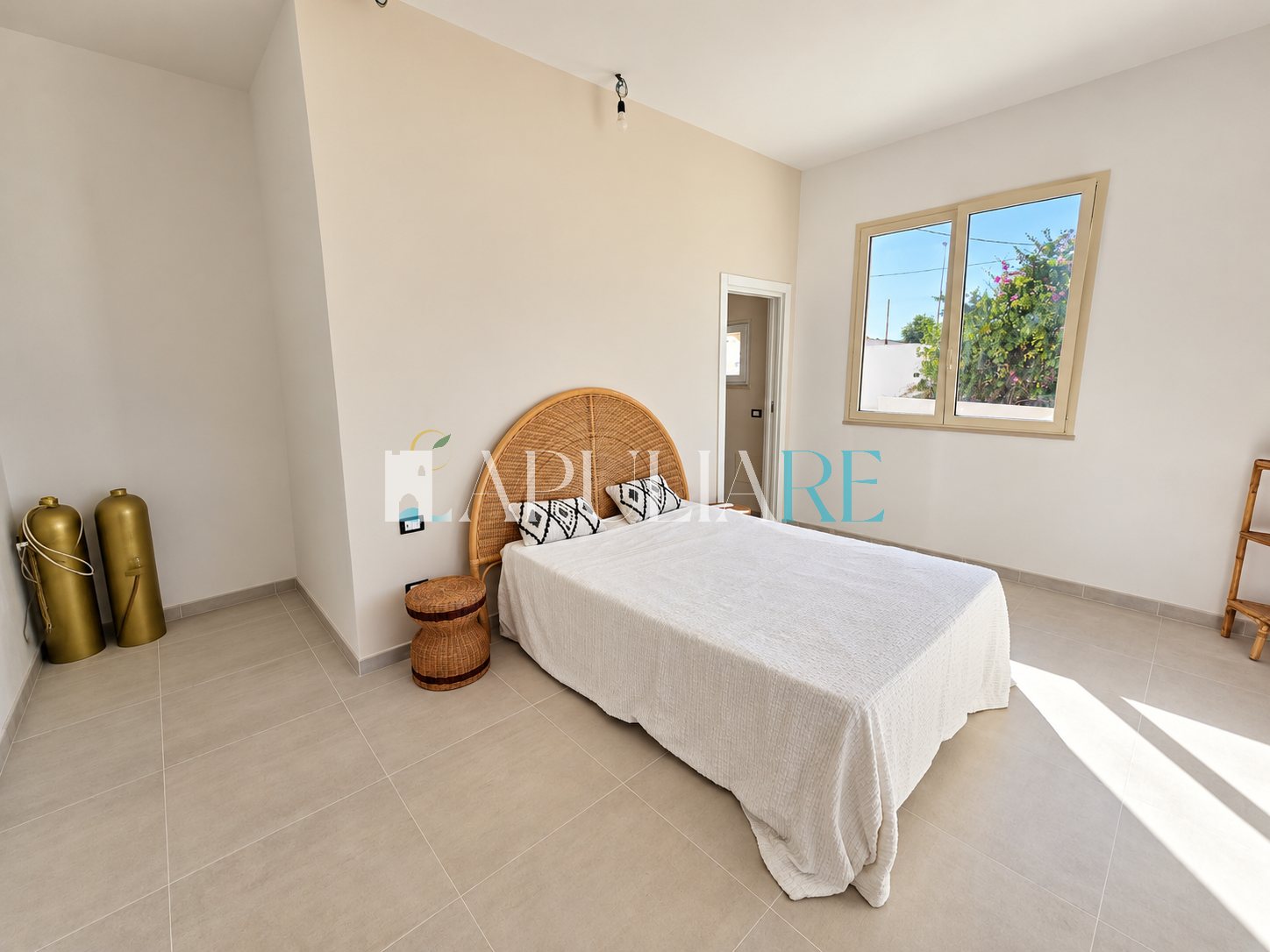 Luxury sea-view villa with pool near Leuca