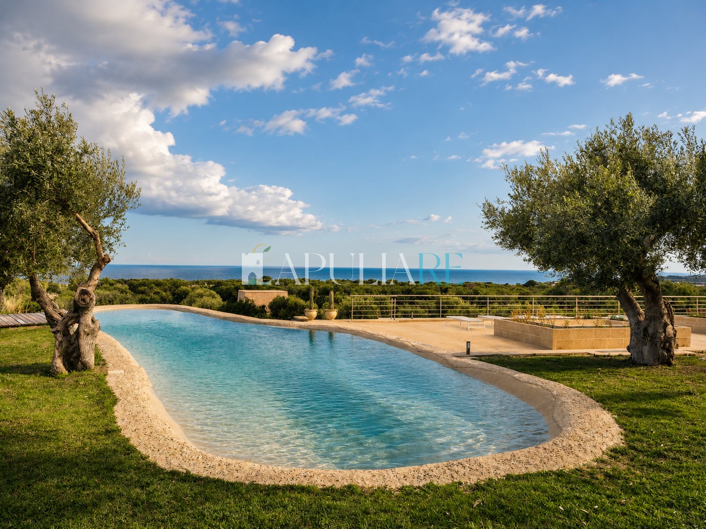 Sea-view villa with pool and park in Santa Maria di Leuca