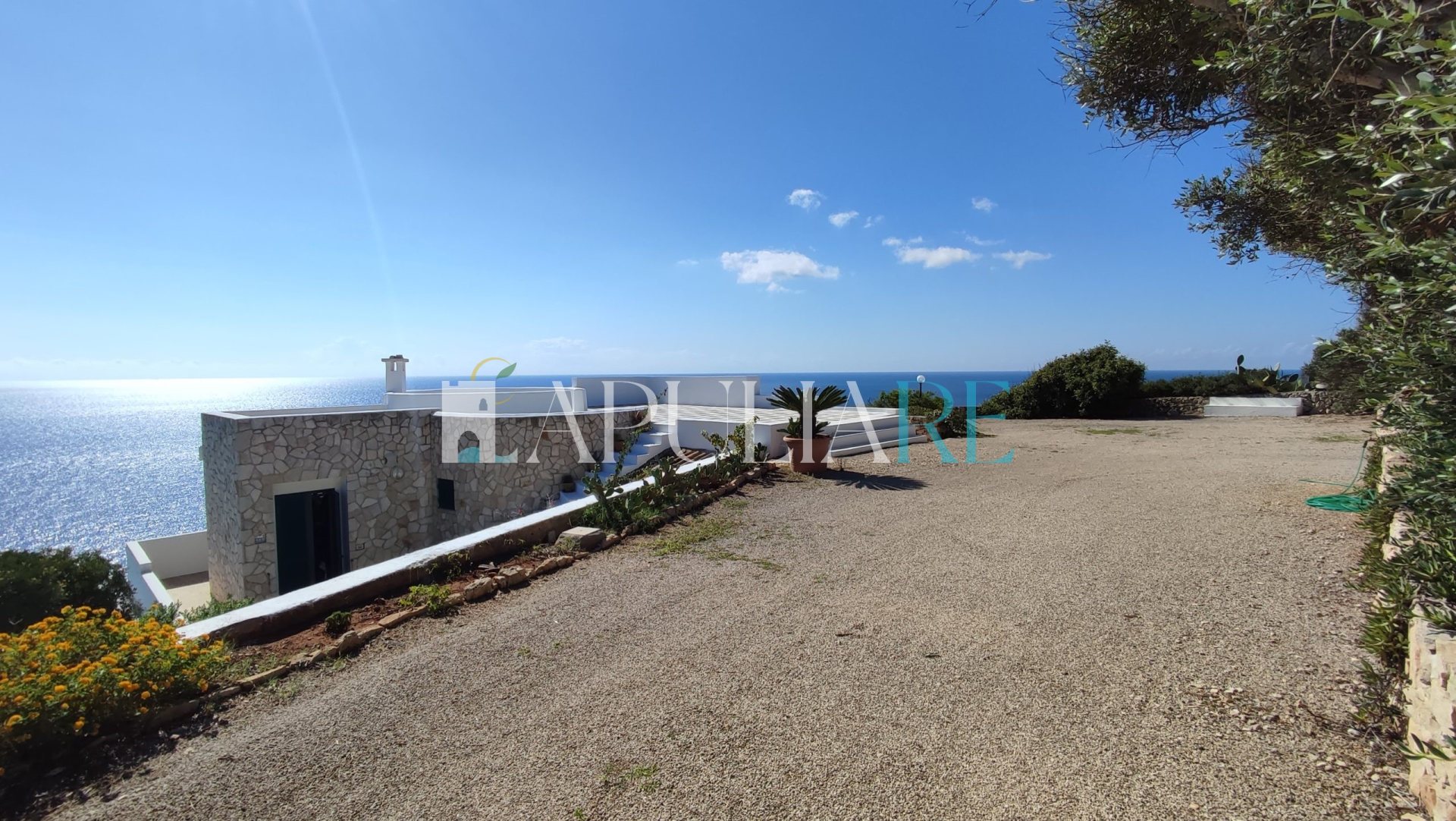 Clifftop sea-view villa in Santa Maria di Leuca